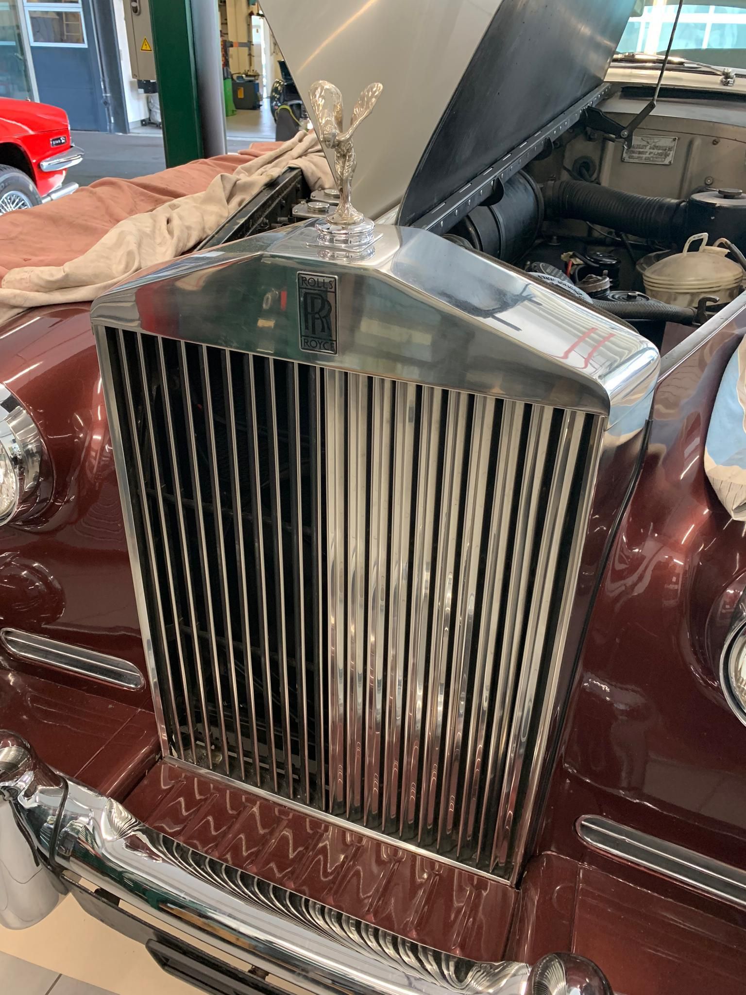 Rolls Royce Kühler
